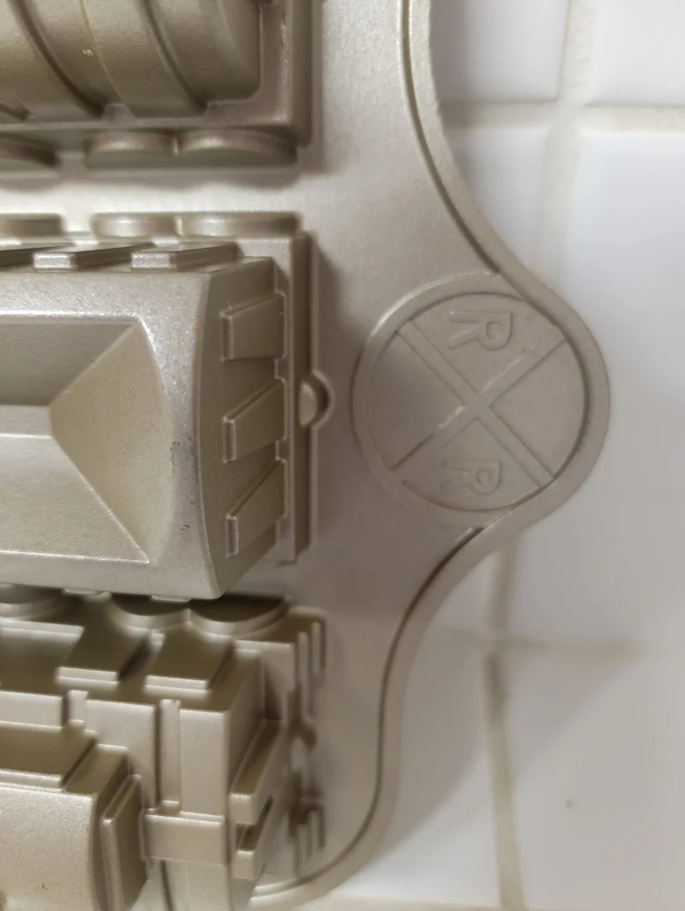 Williams Sonoma Railway 3D Train Cake Pan